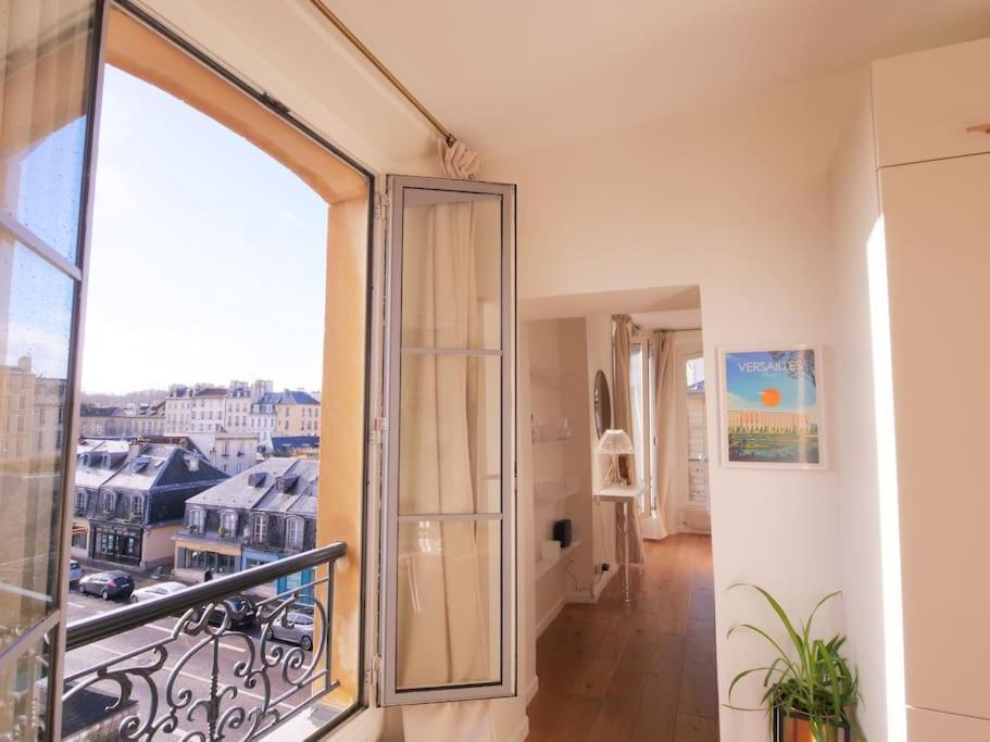 Charme Et Modernite Au Coeur Du Quartier St Louis Apartman Versailles Kültér fotó